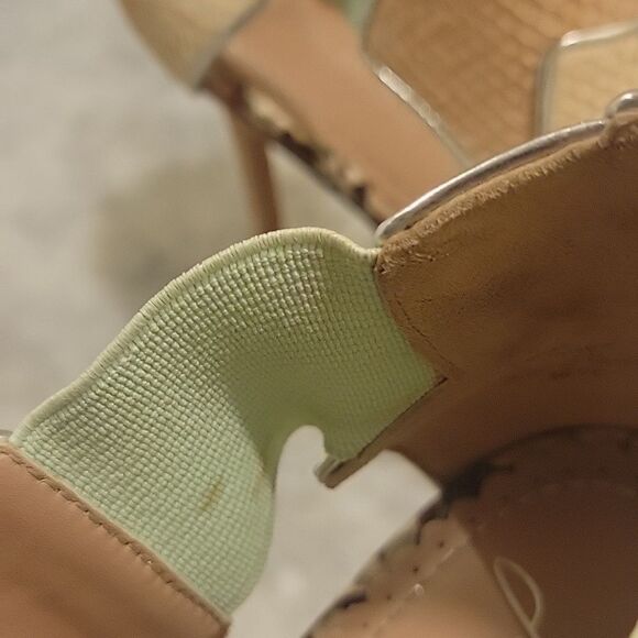 NEW Jean Michel Cazabat Octavia Stiletto Heel T Strap Sandals Snakeskin Nude 6.5 - Picture 12 of 13